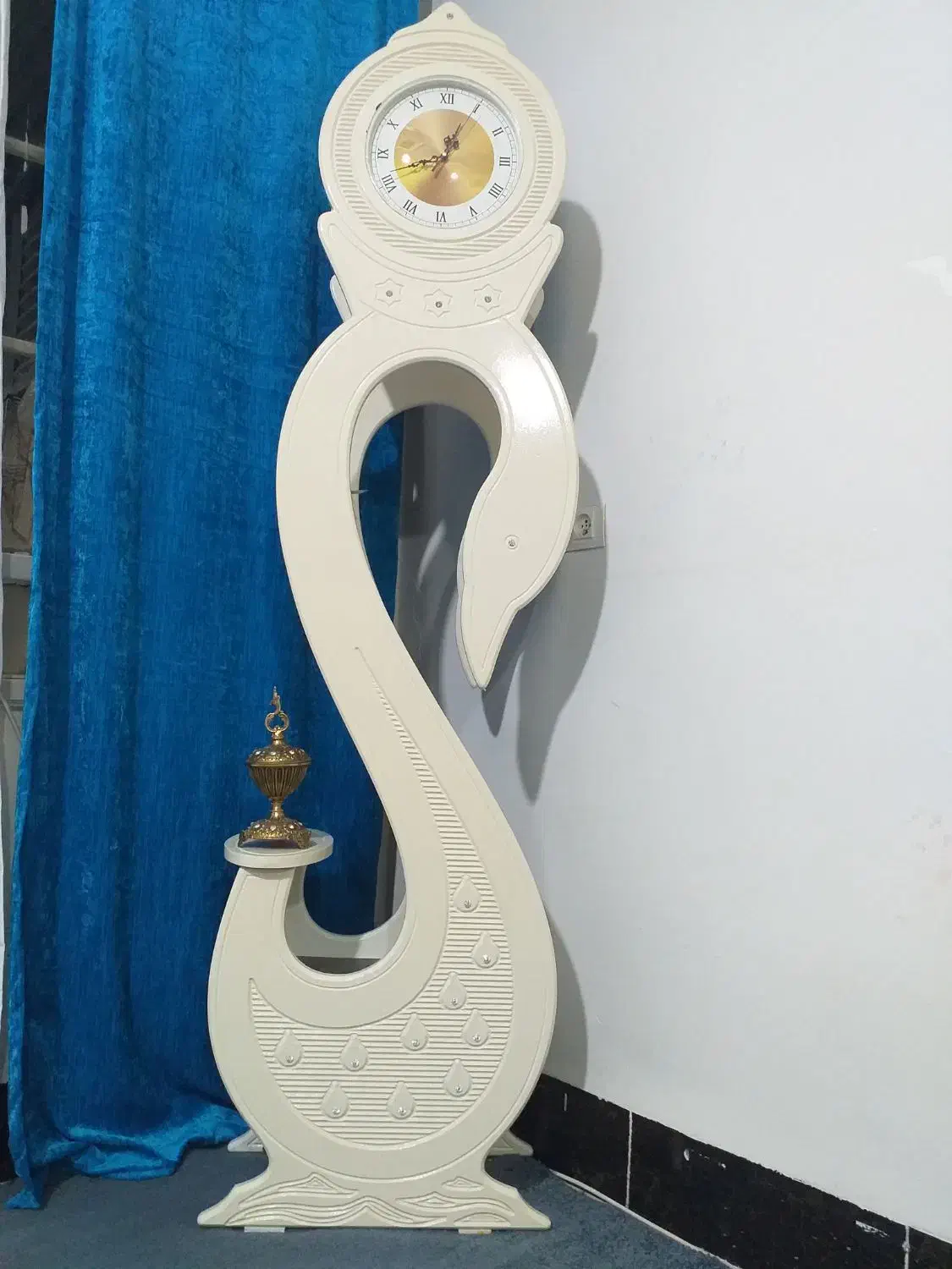 ساعت وزیر تلویزیون|میز تلویزیون|کوهدشت, |دیوار