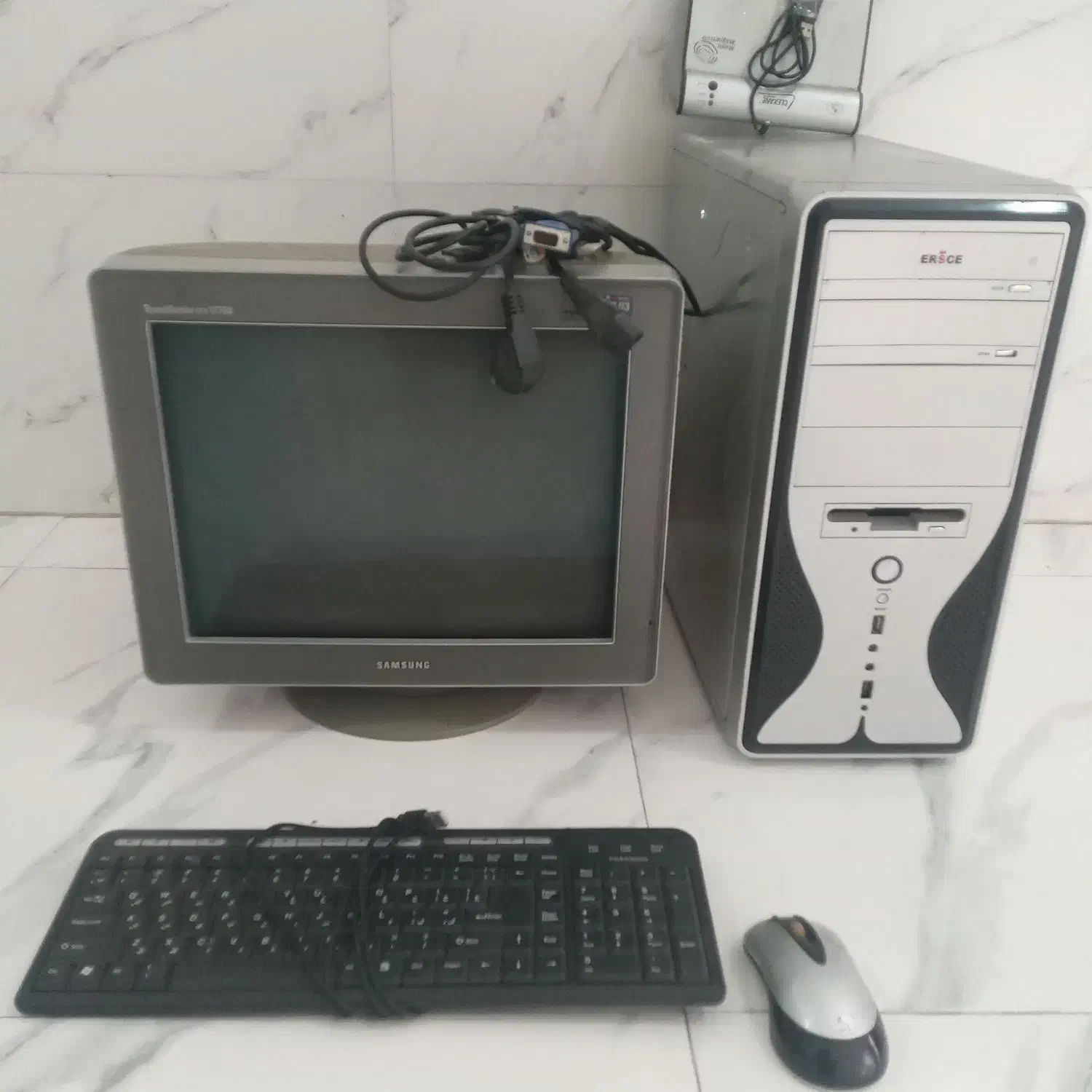 کامپیوتر|رایانه رومیزی|رباطکریم, الارد|دیوار