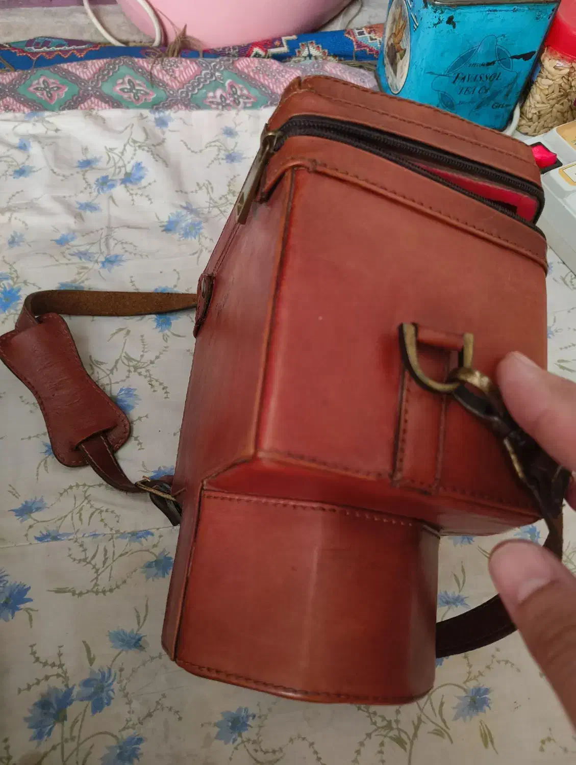 کیف دوربین چرم دست دوز|دوربین عکاسی و فیلم‌برداری|تهران, هروی|دیوار