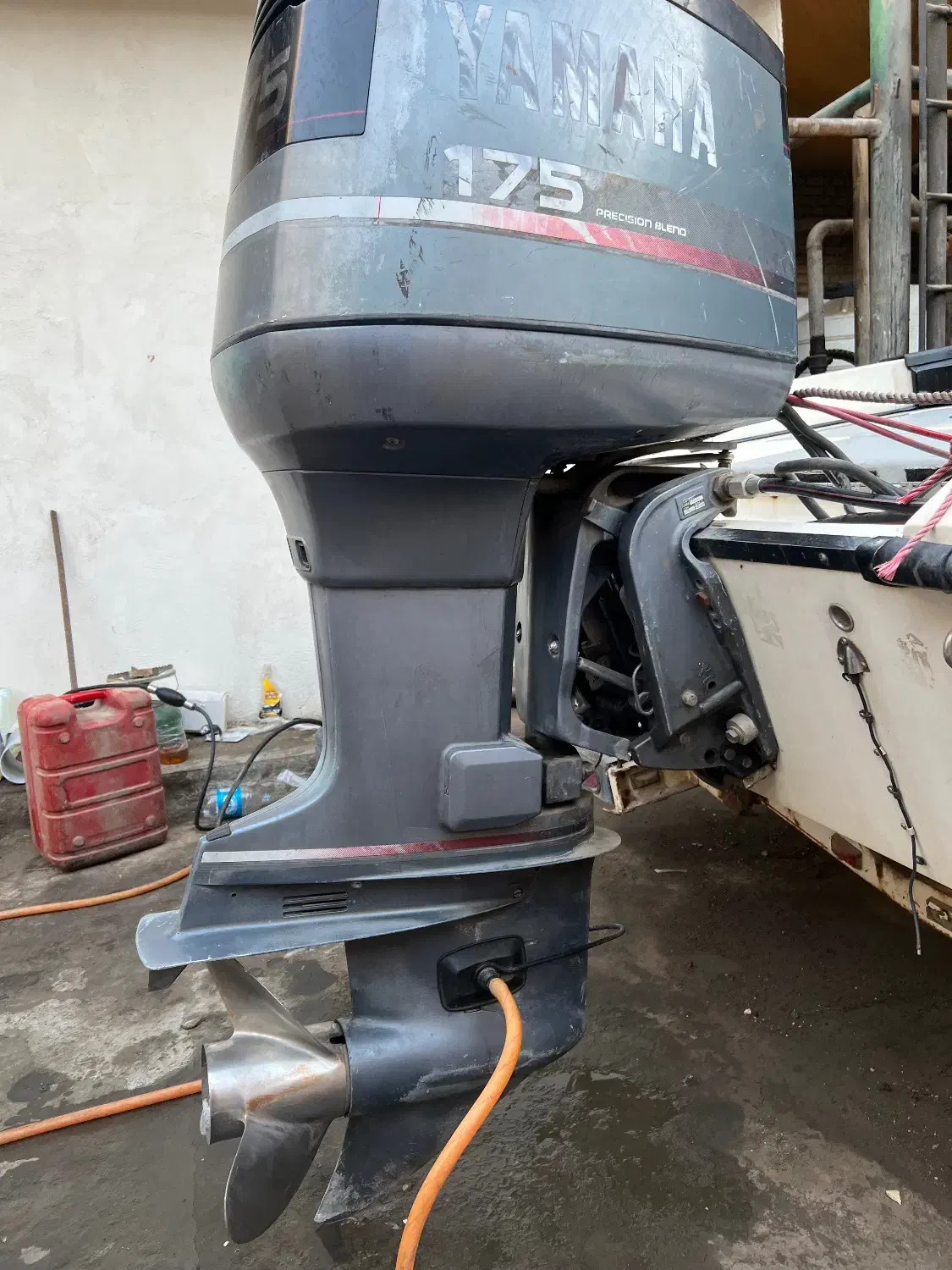 قایق آمریکایی|قایق و سایر وسایل نقلیه|اهواز, شریعتی جنوبی|دیوار