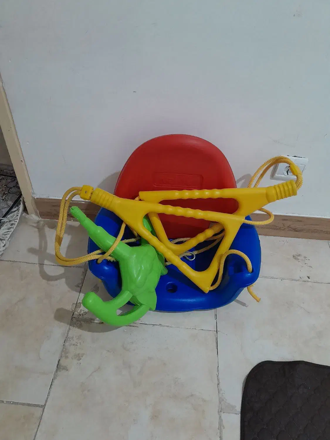 کالسکه و تاب|کالسکه و لوازم جانبی|پرند, فاز ۴|دیوار