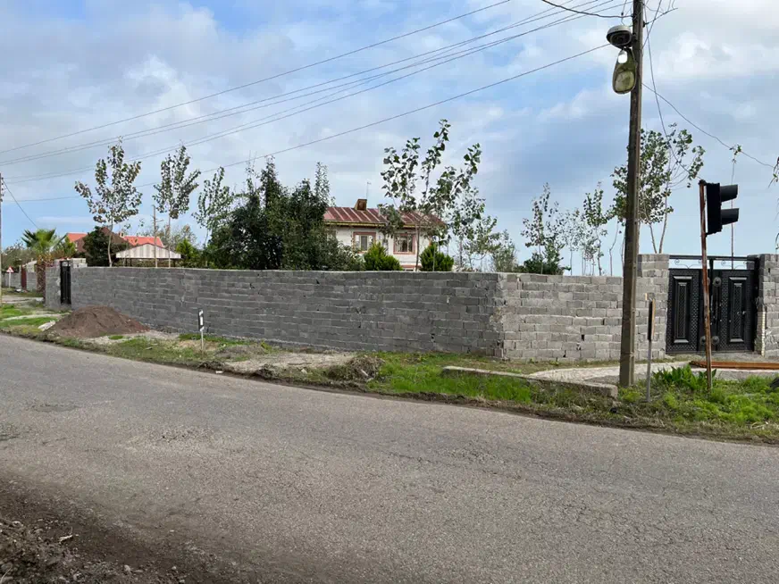 فروش چهاردیواری مسکونی دو نبش|فروش خانه و ویلا|رودبنه, |دیوار