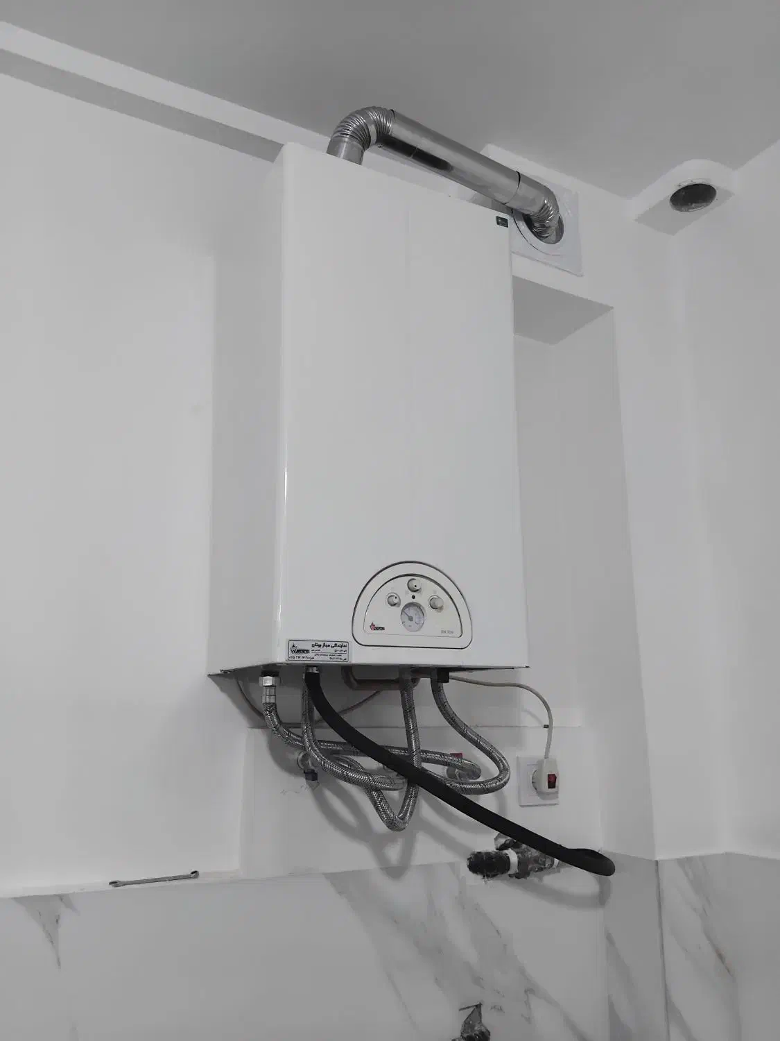 تعمیرات تخصصی انواع پکیج و آبگرمکن|آبگرمکن، پکیج، شوفاژ|مشهد, الهیه|دیوار