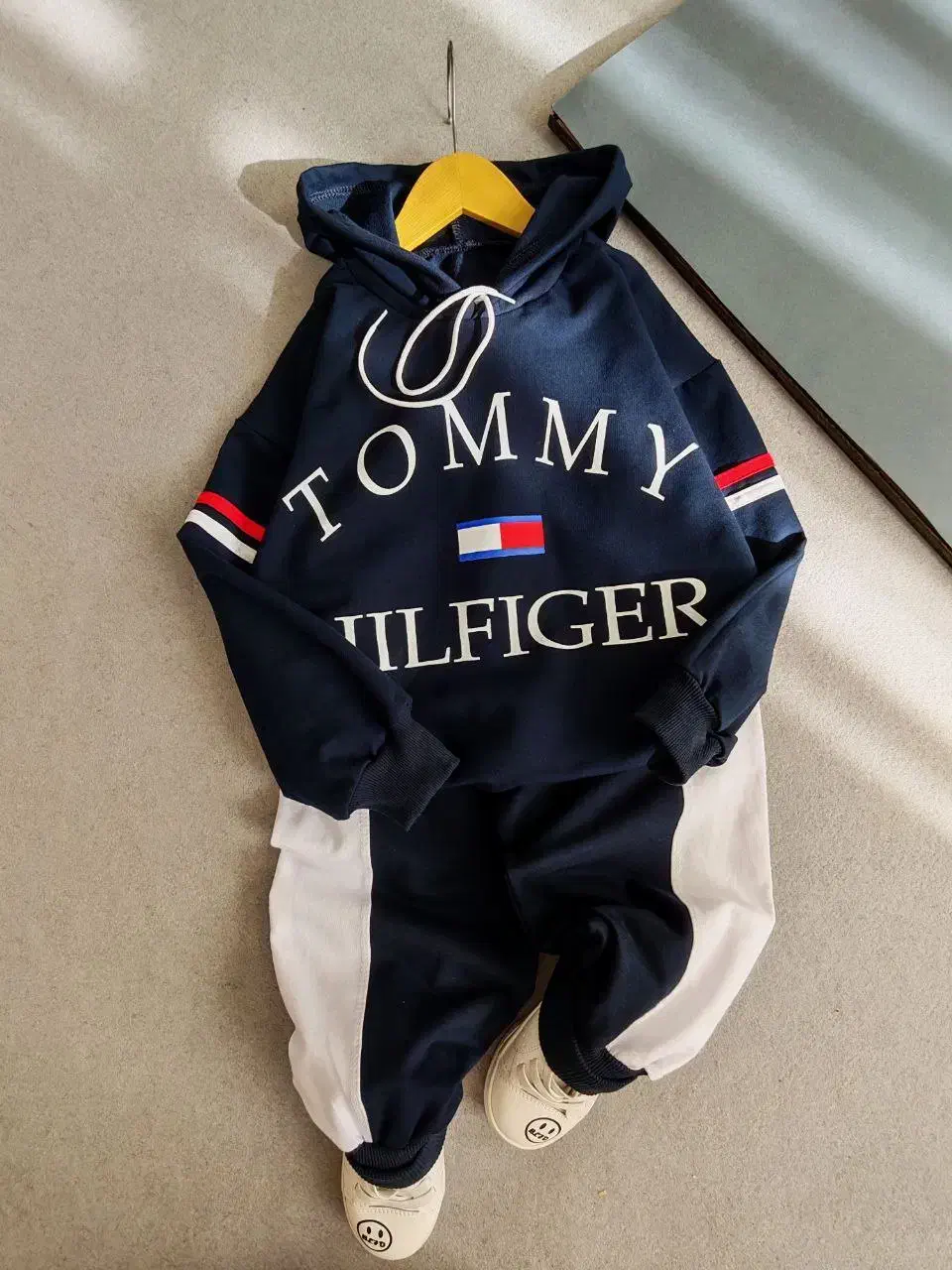 هودی شلوار تامی رسید|کفش و لباس بچه|مشهد, هنرور|دیوار