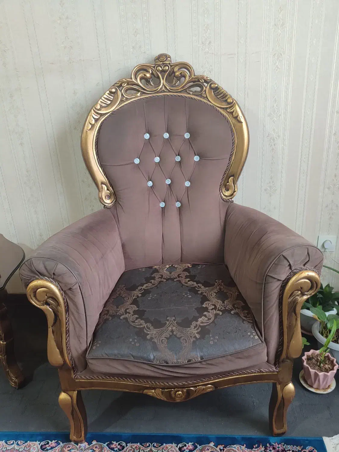 مبل 10 نفره سلطنتی|مبلمان خانگی و میز عسلی|فولادشهر, B6|دیوار