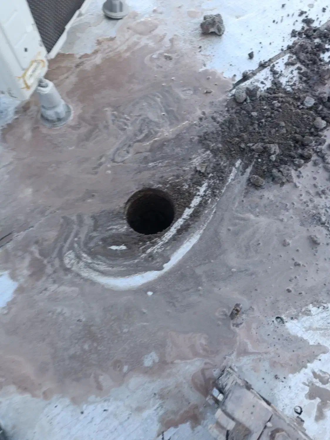 نصب دودکش بخاری و هود و تهویه|آبگرمکن، پکیج، شوفاژ|بم, |دیوار