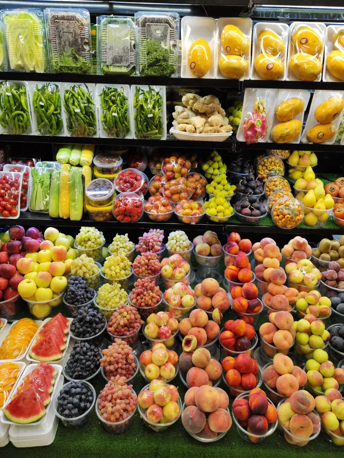 کارگرساده ماهر میوه فروشی سوپر مارکت پیک|استخدام خدمات فروشگاه و رستوران|تهران, الهیه|دیوار