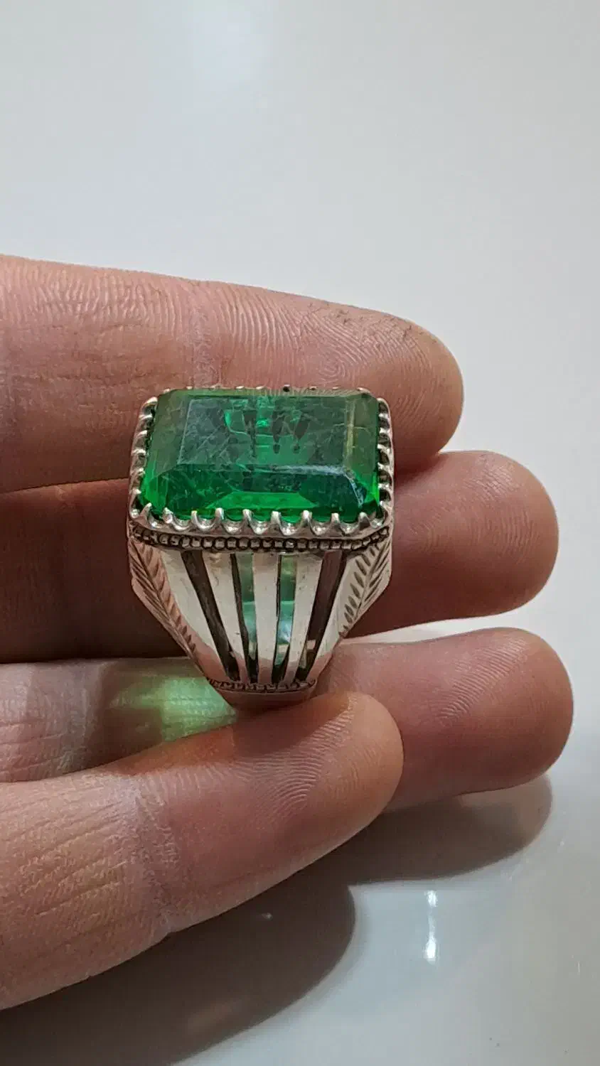 انگشتر زمرد|جواهرات|ارومیه, |دیوار