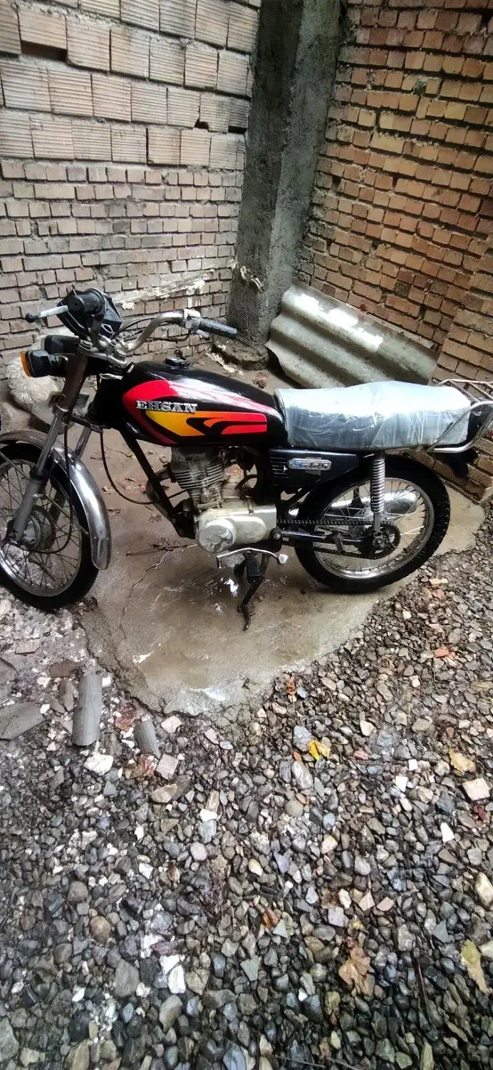 هندا۱۲۵موتوری بشرط|موتورسیکلت|دلند, |دیوار