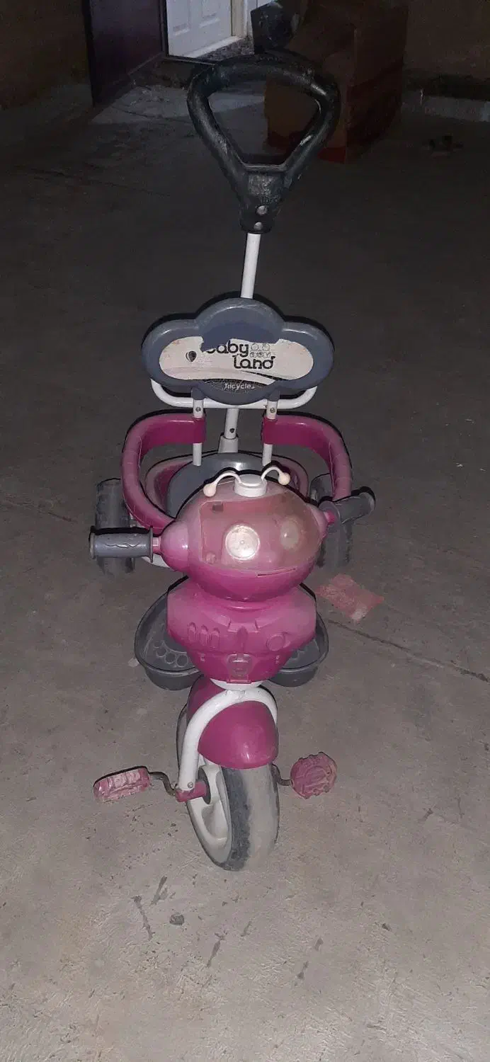 سه چرخه مدل ربات|دوچرخه، اسکیت، اسکوتر|رباطکریم, شترخوار|دیوار