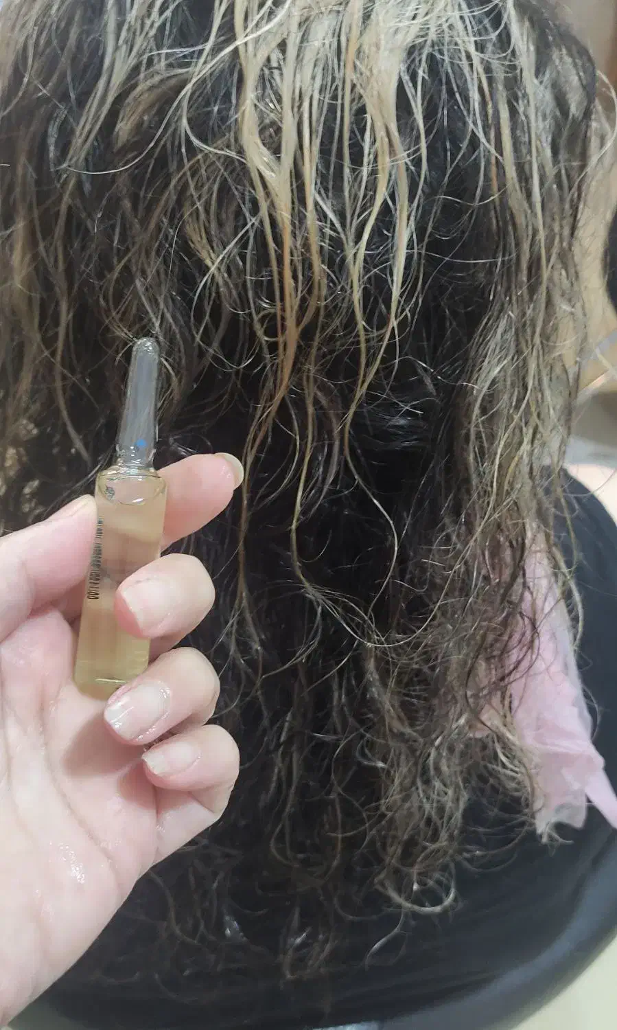 ویال تراپی ساقه مو وکف سر برای رشد واسیب|خدمات آرایشگری و زیبایی|خمام, |دیوار