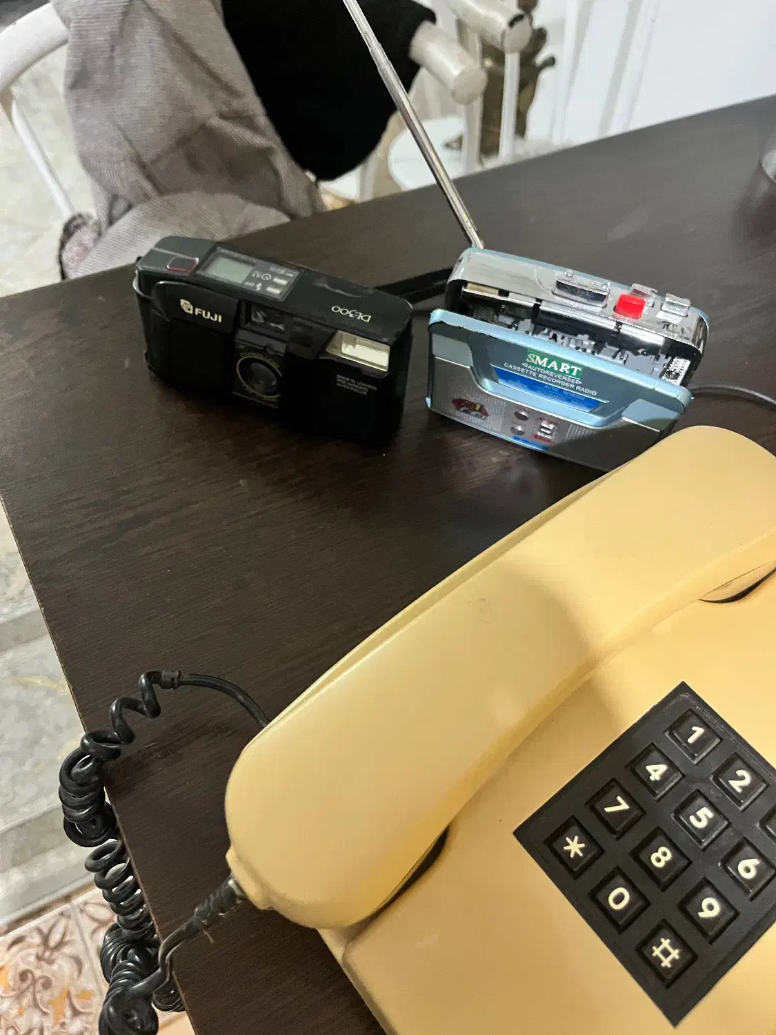 تلفن قدیمی|کلکسیون اشیاء عتیقه|رباط‌کریم, رباط‌کریم|دیوار