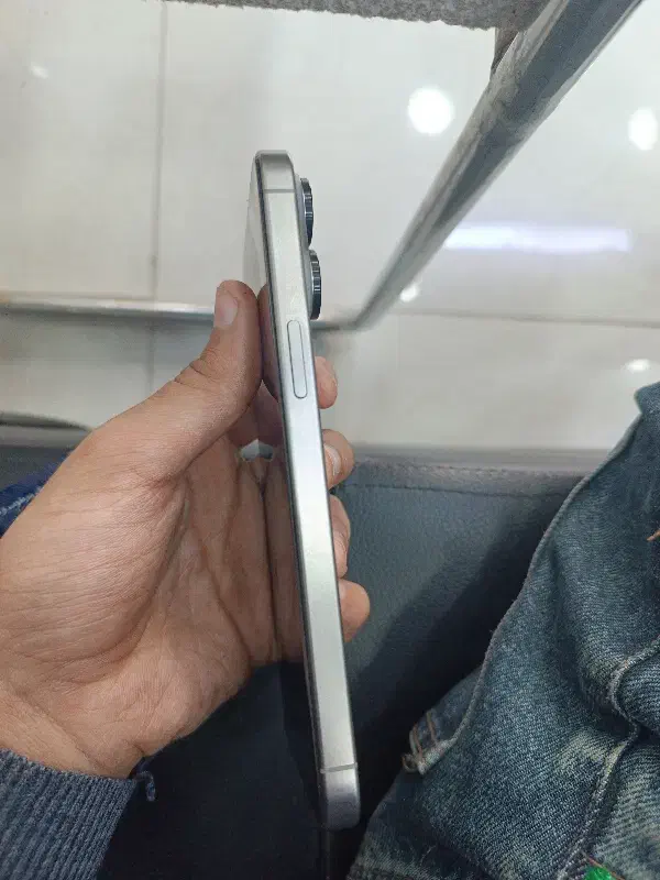 iphone 15 promax|موبایل|اصفهان, درب کوشک|دیوار