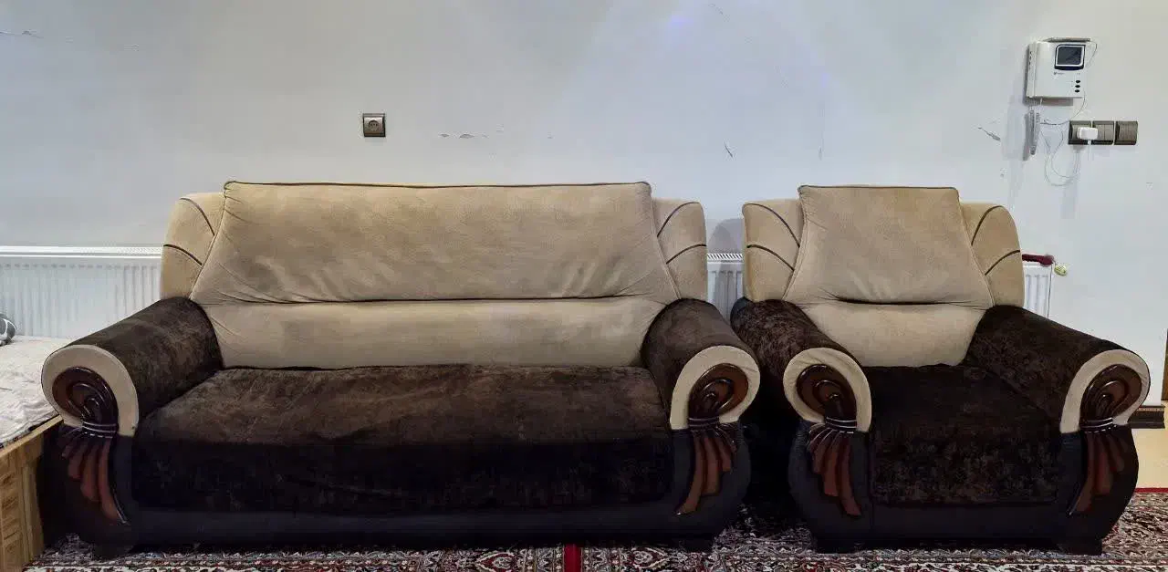 مبل۷نفره سالم|مبلمان خانگی و میز عسلی|پیر بکران, |دیوار