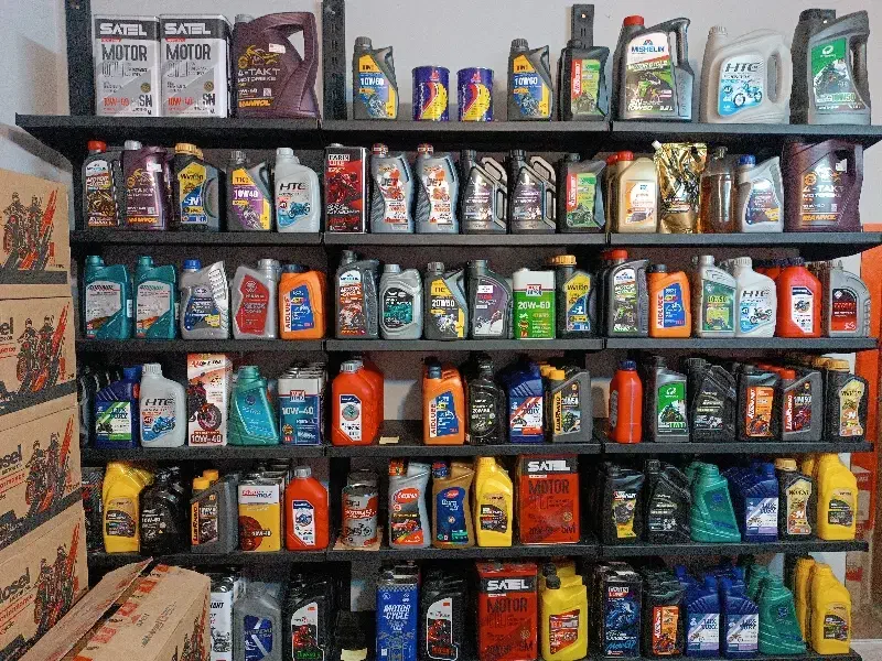 روغن موتور موتورسیکلت ایمان اویل|قطعات یدکی و لوازم جانبی|مشهد, امام خمینی|دیوار