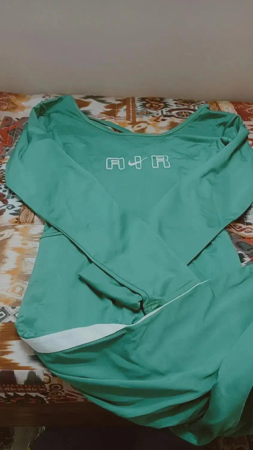 سرهمی ورزشی|لباس|قم, باجک دو|دیوار