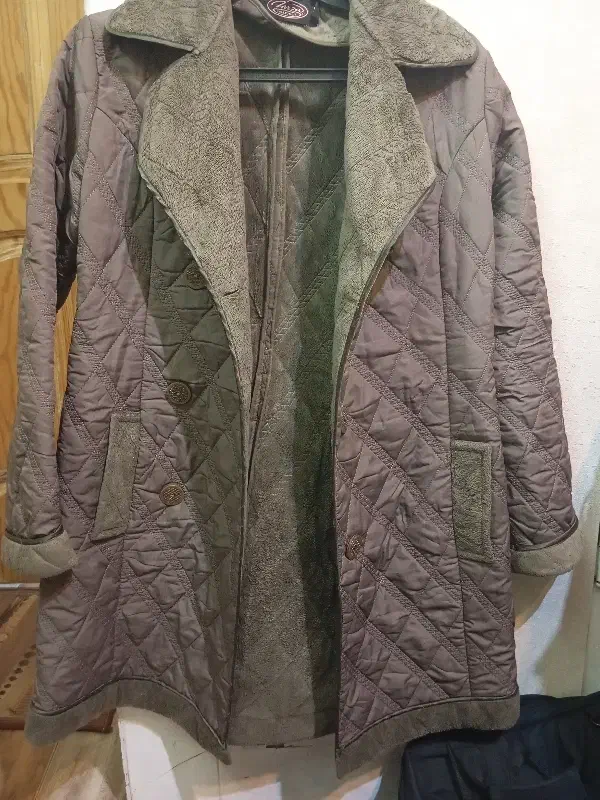 لباس زنانه|لباس|کاشان, لتحر|دیوار