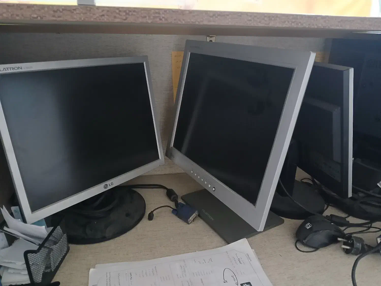 مانیتور سامسونگ۱۷ و ۱۹ اینچ|قطعات و لوازم جانبی رایانه|کرج, کرج نو|دیوار