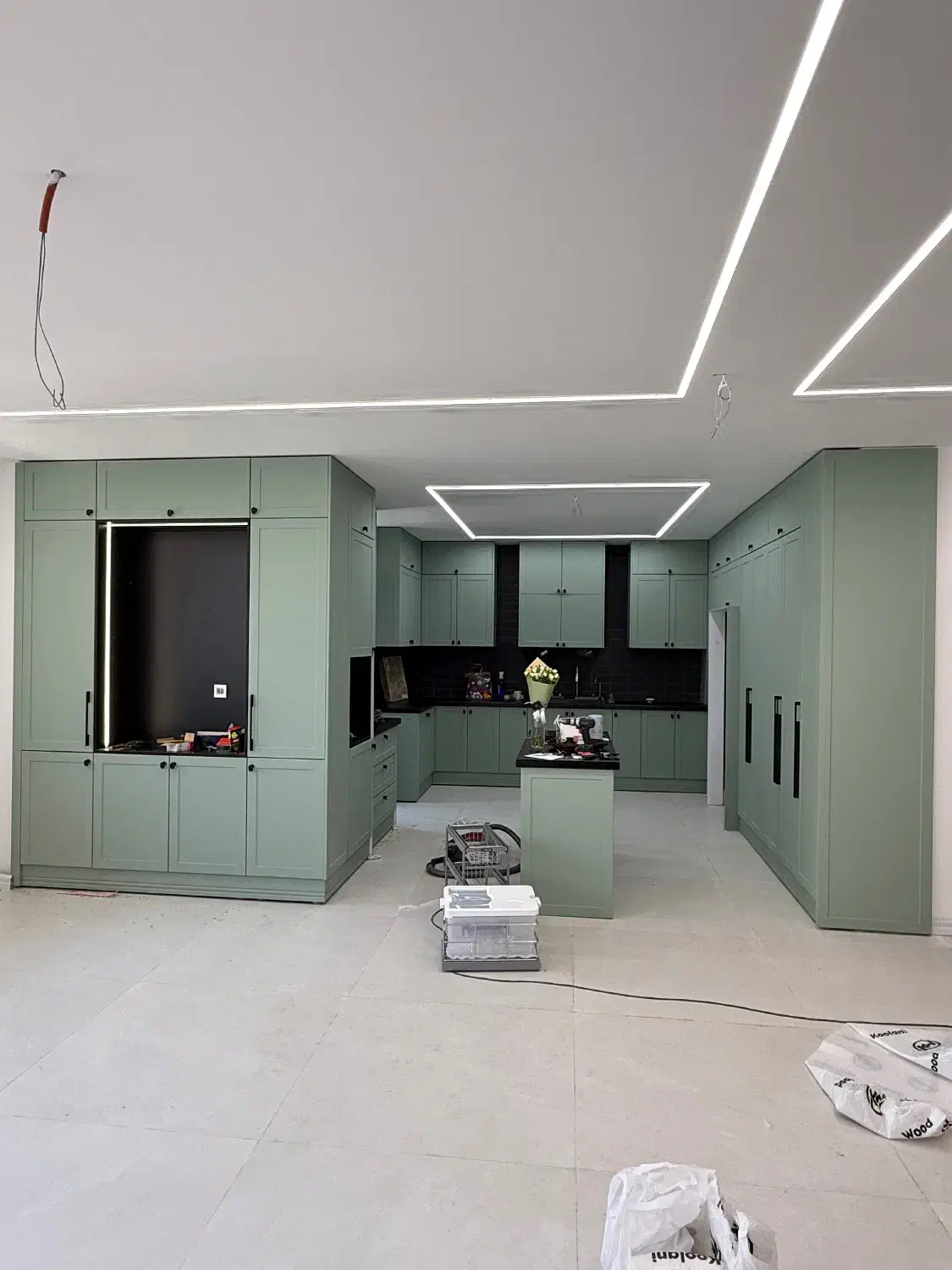 طراحی و اجرای تخصصی کابینت های خاص با ضمامت نامه|خدمات پیشه و مهارت|کرمانشاه, |دیوار