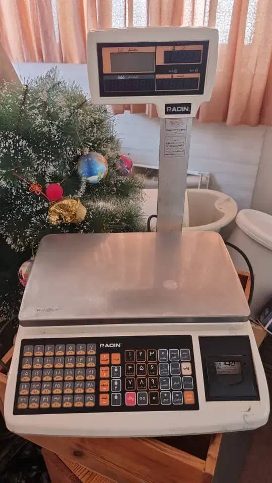 ترازوی دیجیتال چاپگر در حد نو|فروشگاه و مغازه|رشت, گلباغ نماز|دیوار