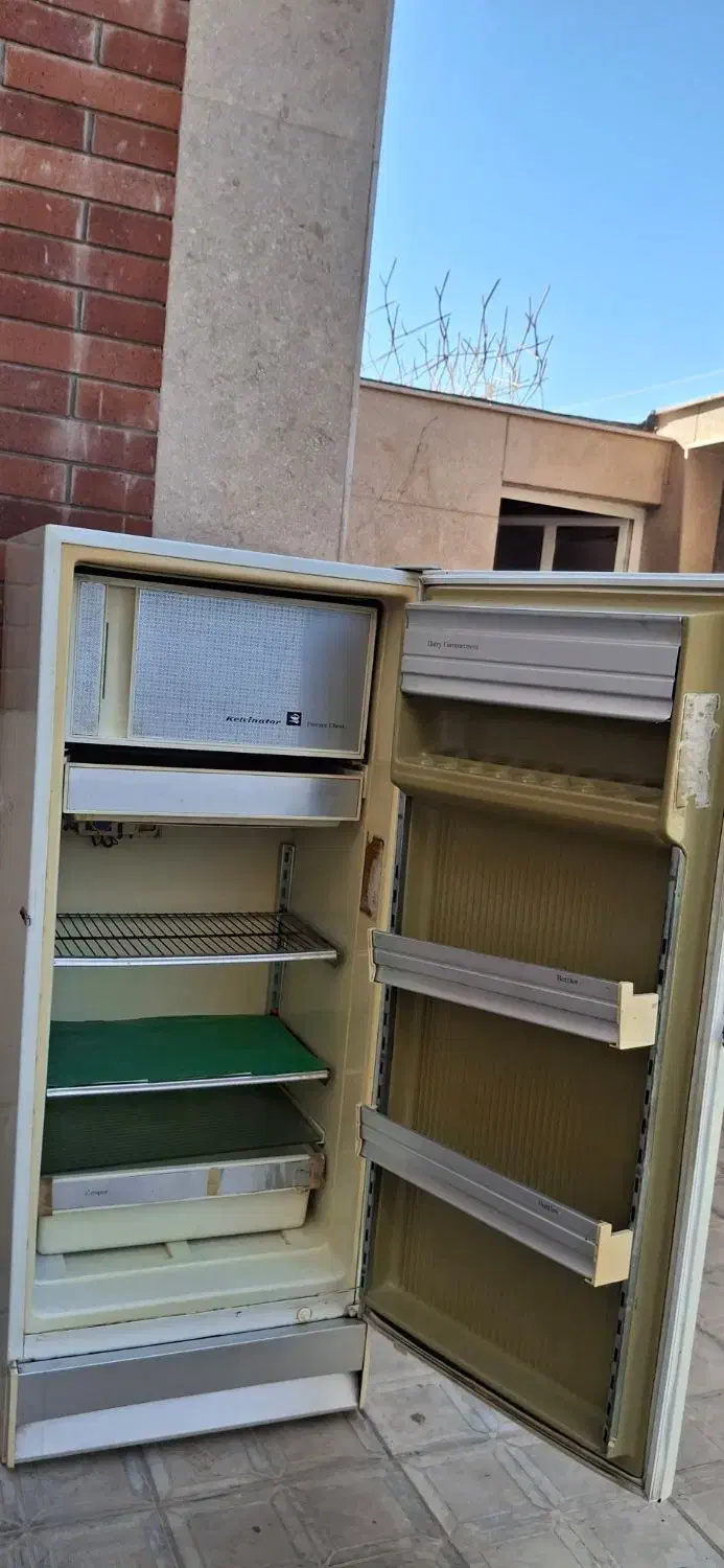 یخچال قدیمی سالم|یخچال و فریزر|گلبهار, شهر جدید گلبهار|دیوار