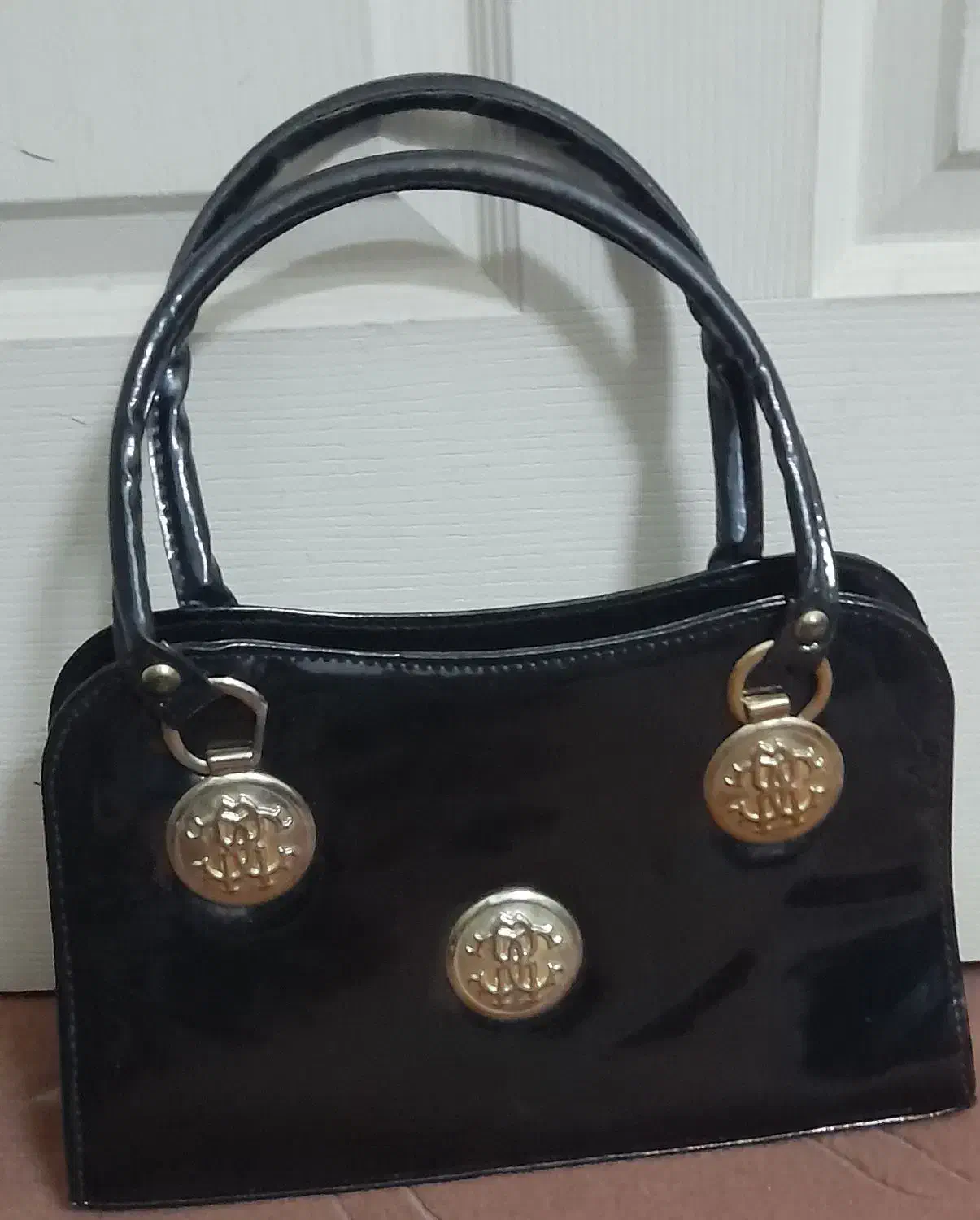 کیف|کیف، کفش، کمربند|شیراز, بهارستان|دیوار