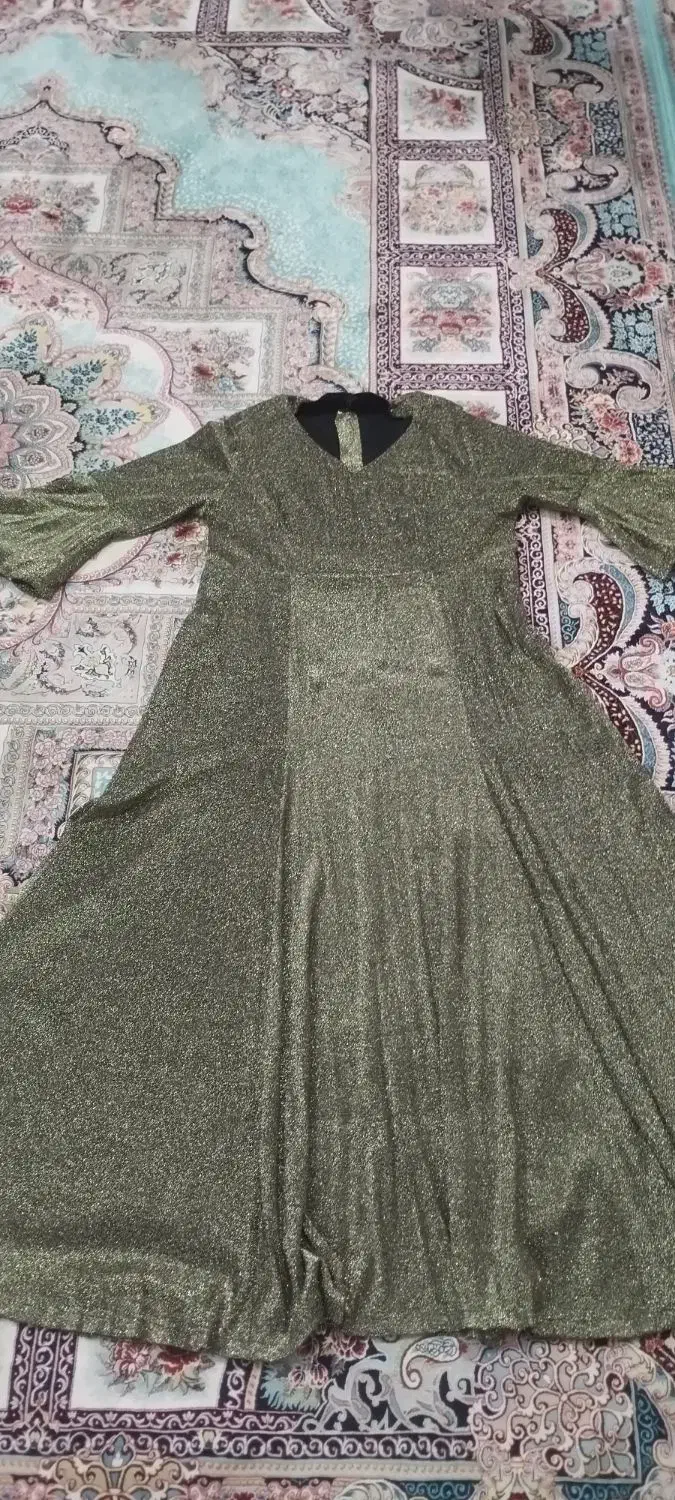 لباس مجلسی|لباس|مشکین‌دشت, |دیوار