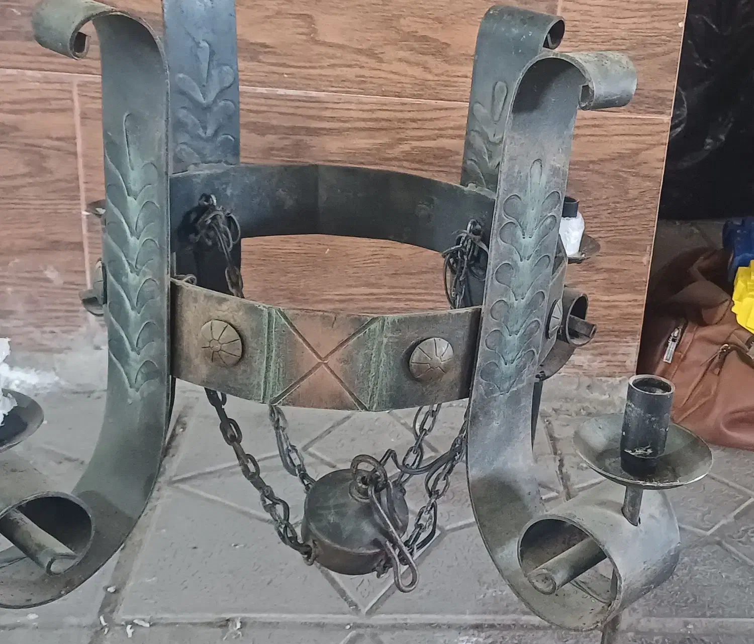 لوستر|لوستر و چراغ آویز|فولادشهر, فولادشهر|دیوار