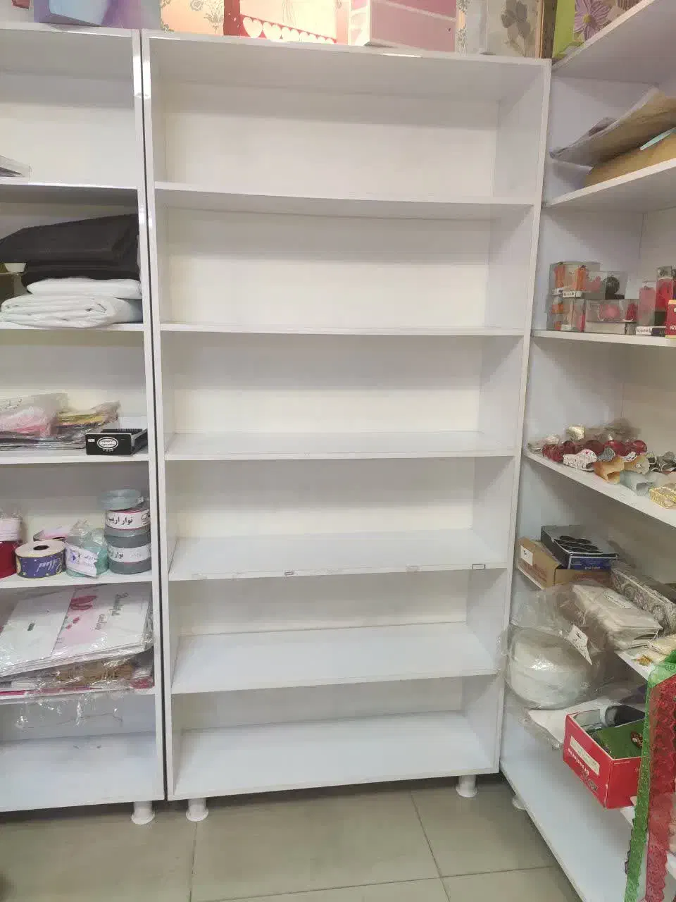 قفسه و کتابخانه MDFسفید|کتابخانه، شلف، قفسه‌های دیواری|تهران, بروجردی|دیوار