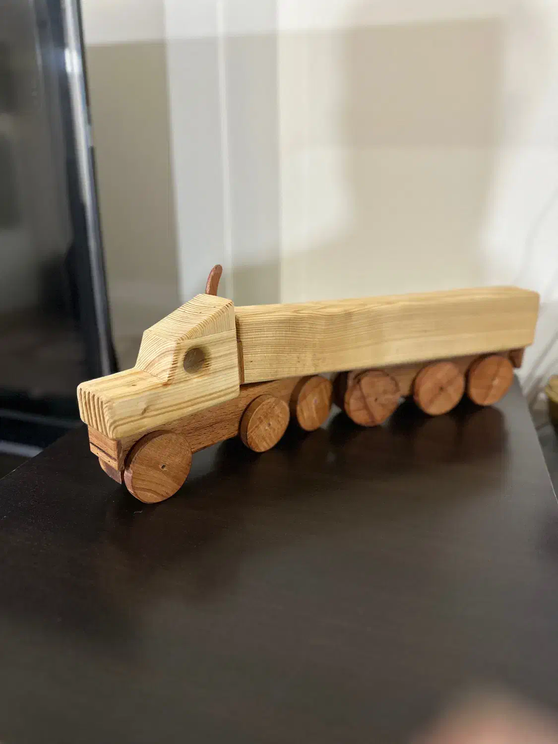 ماشین چوبی‌ دکوری|مجسمه، تندیس، ماکت|ارومیه, |دیوار