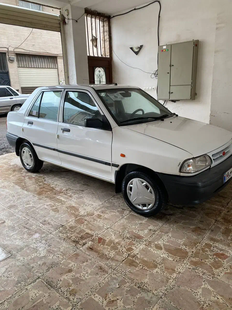 پراید ۱۳۱مدل۹۶  بیرنگ بدون ضربه  کم کار|خودرو سواری و وانت|رشت, امین الضرب|دیوار