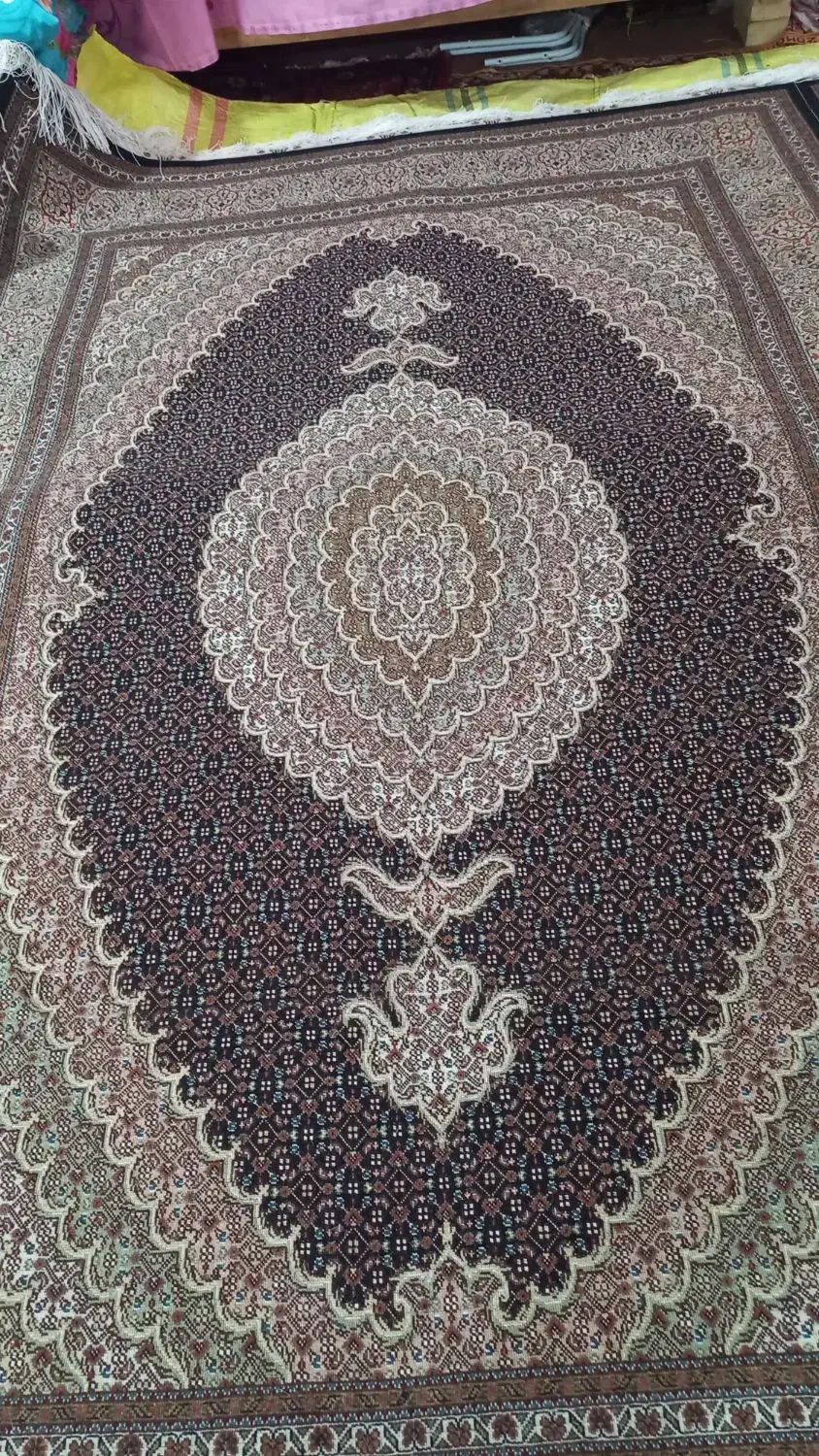 فرش دقیق سرمه ای|فرش|خوی, |دیوار