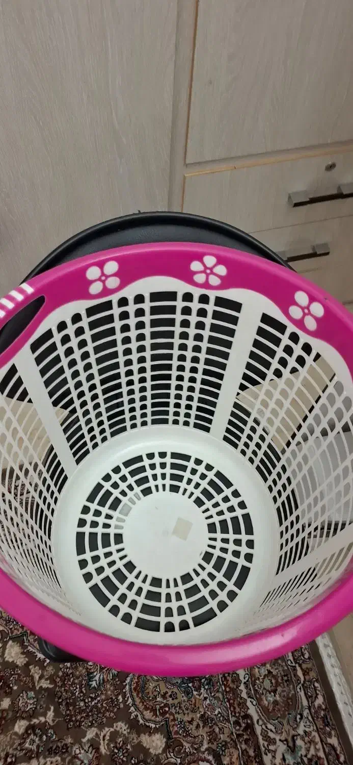 سبد بزرگ|ظروف نگهدارنده، پلاستیکی، یک‌بارمصرف|بروجرد, |دیوار