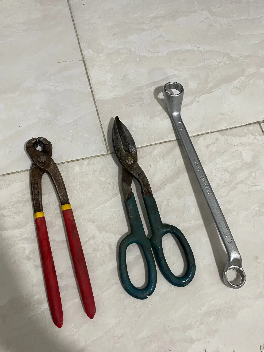 ابزار|ابزارآلات|گرگان, |دیوار