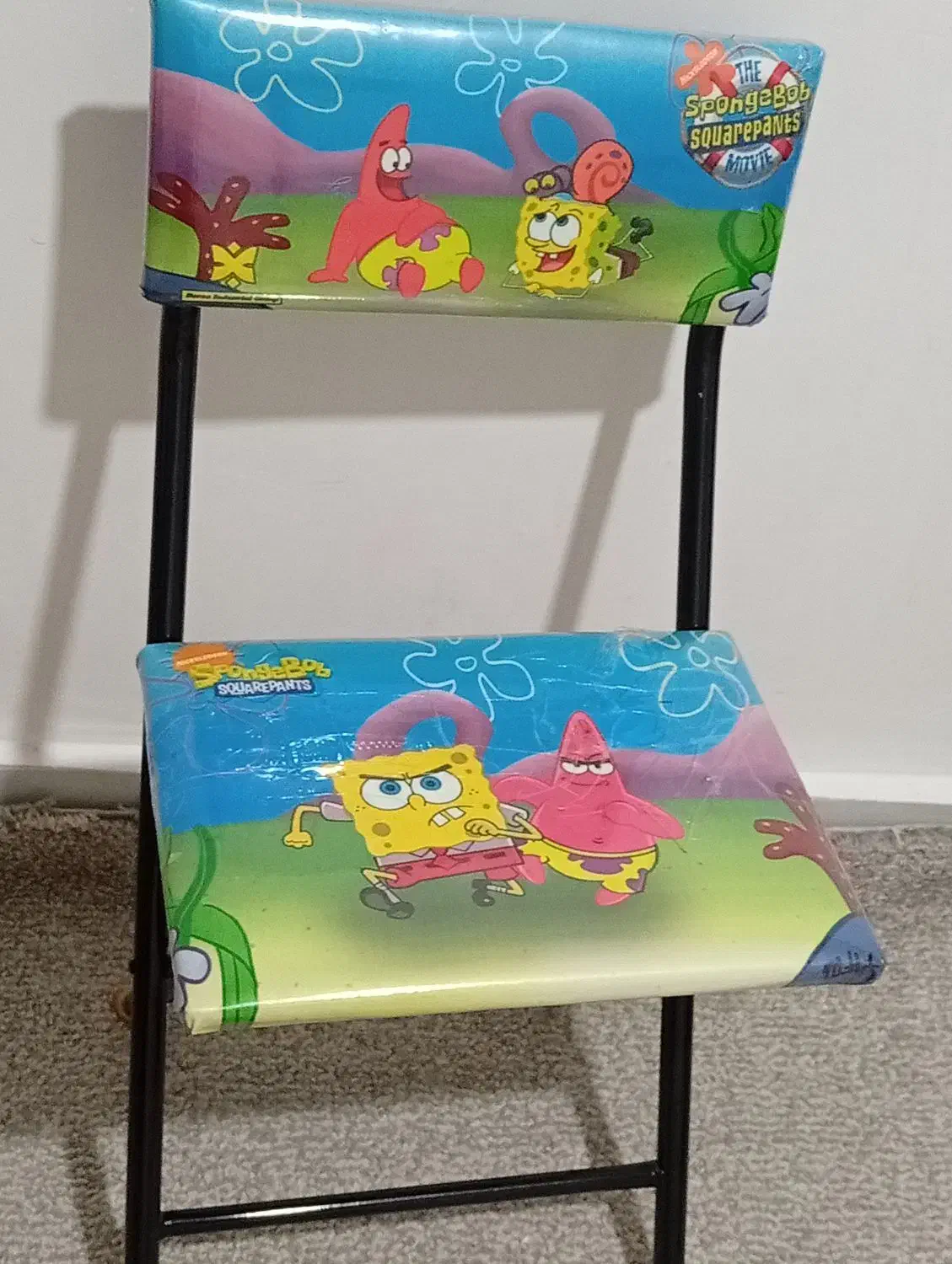 میز و صندلی|تخت و صندلی بچه|اندیمشک, |دیوار