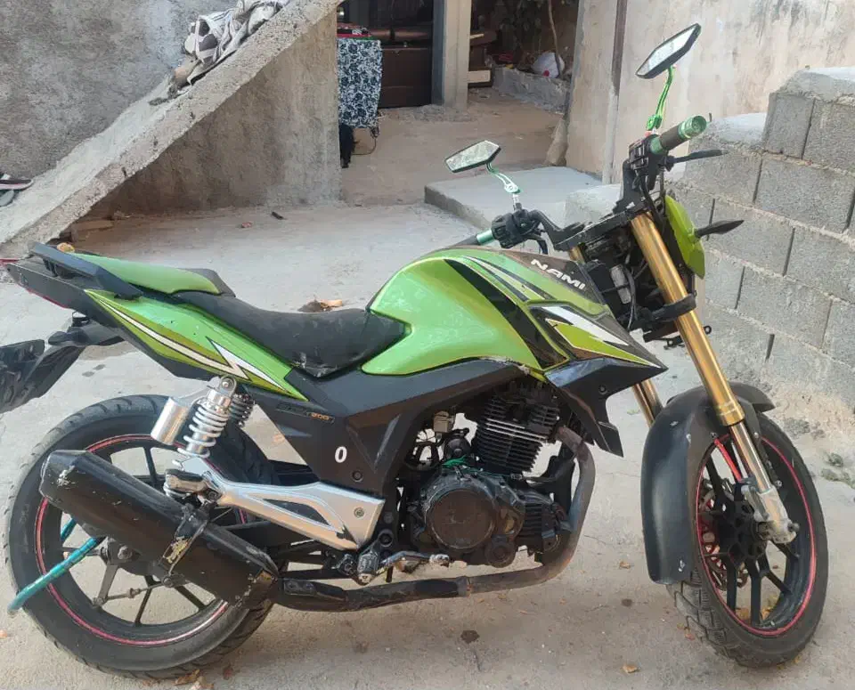 موتور نامی Z1 200|موتورسیکلت|یاسوج, |دیوار