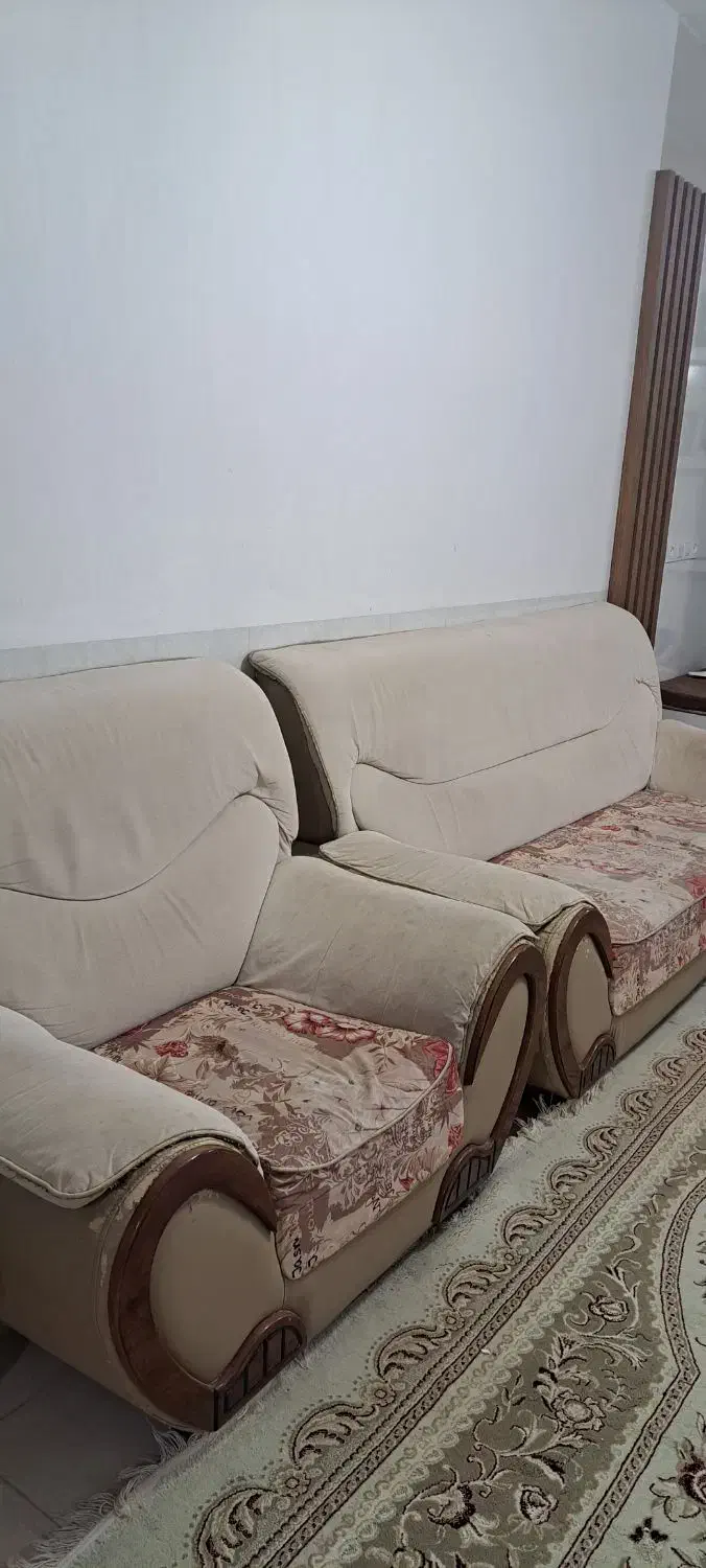 مبل کار کرده برای باغ و کارخونه|مبلمان خانگی و میز عسلی|تیران, |دیوار
