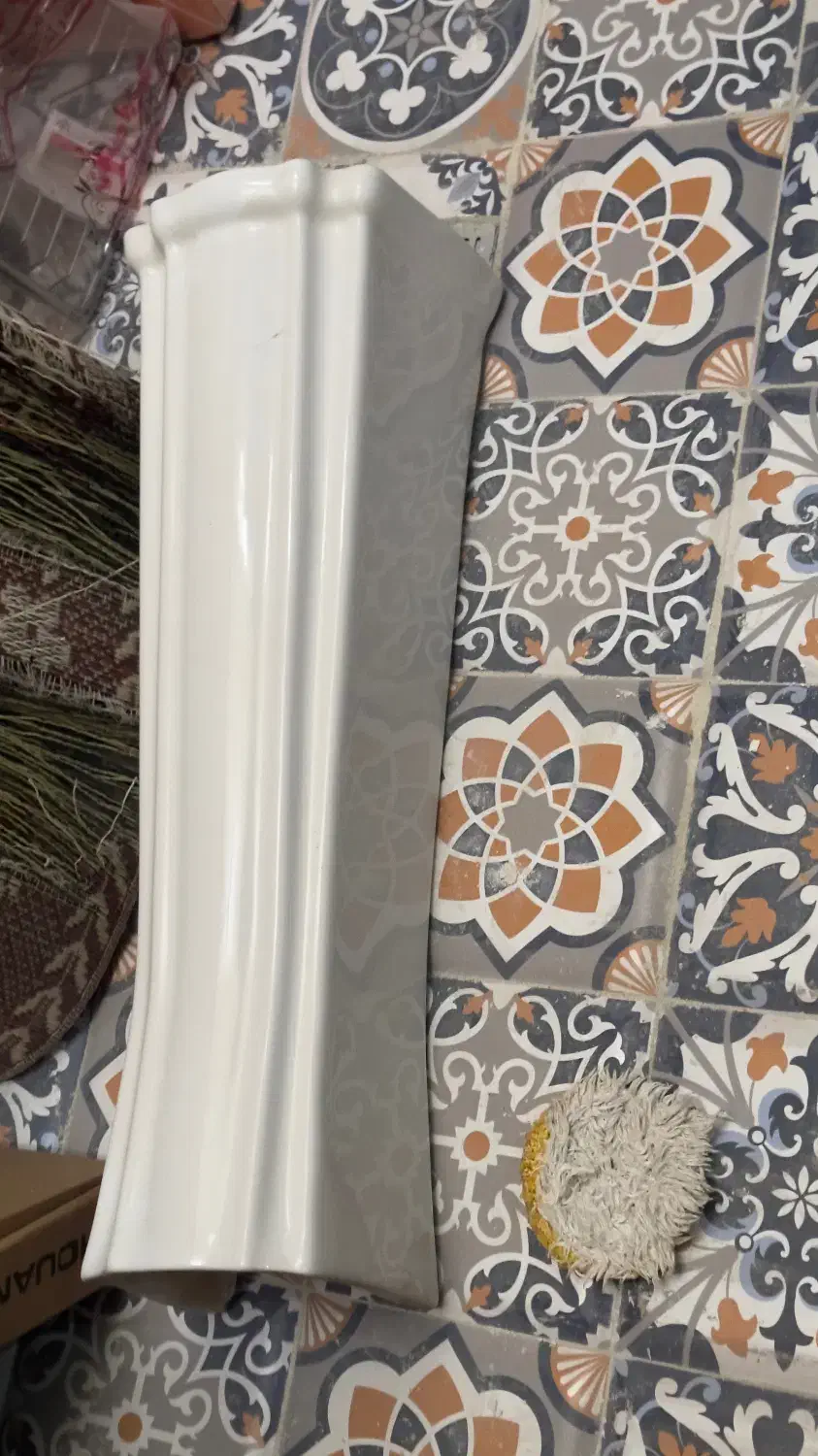 روشویی به همراه شیرآب|لوازم سرویس بهداشتی|شاهینشهر, سعدی جنوبی|دیوار