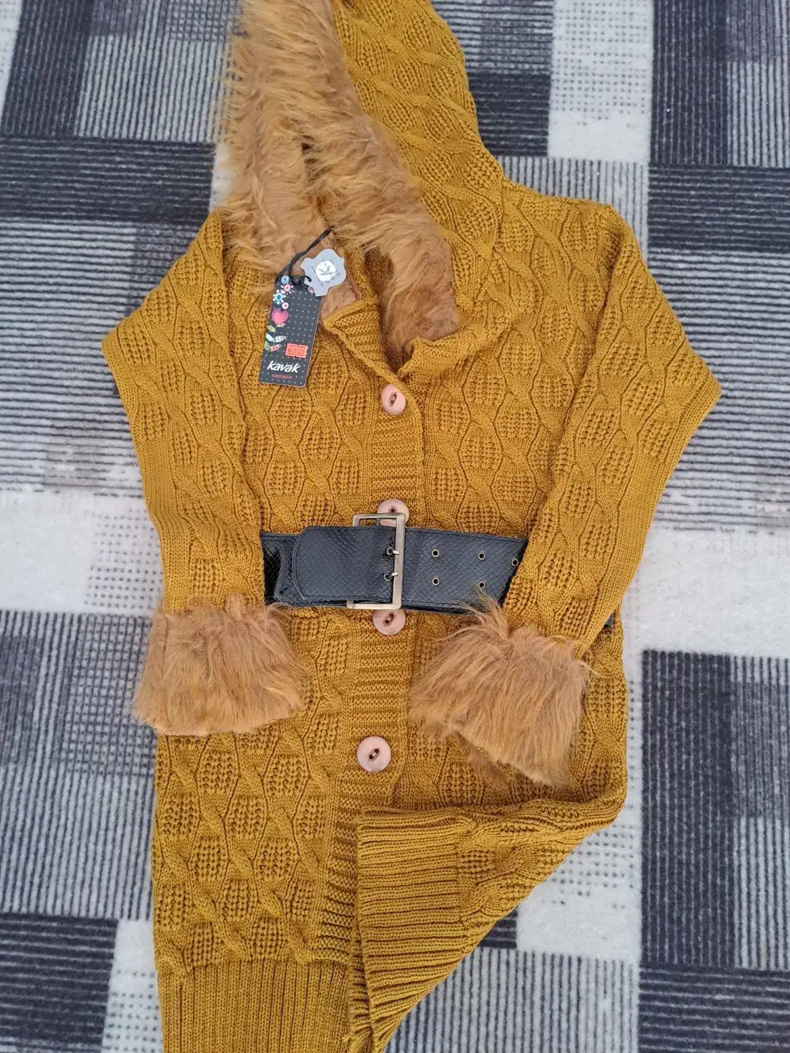 لباس زنانه|لباس|نجفآباد, شیخ بهایی|دیوار