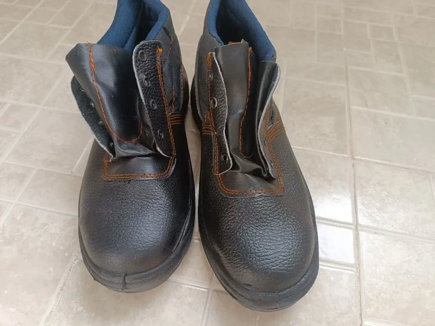 کفش کار سایز ۴۰|کیف، کفش، کمربند|سمنان, |دیوار