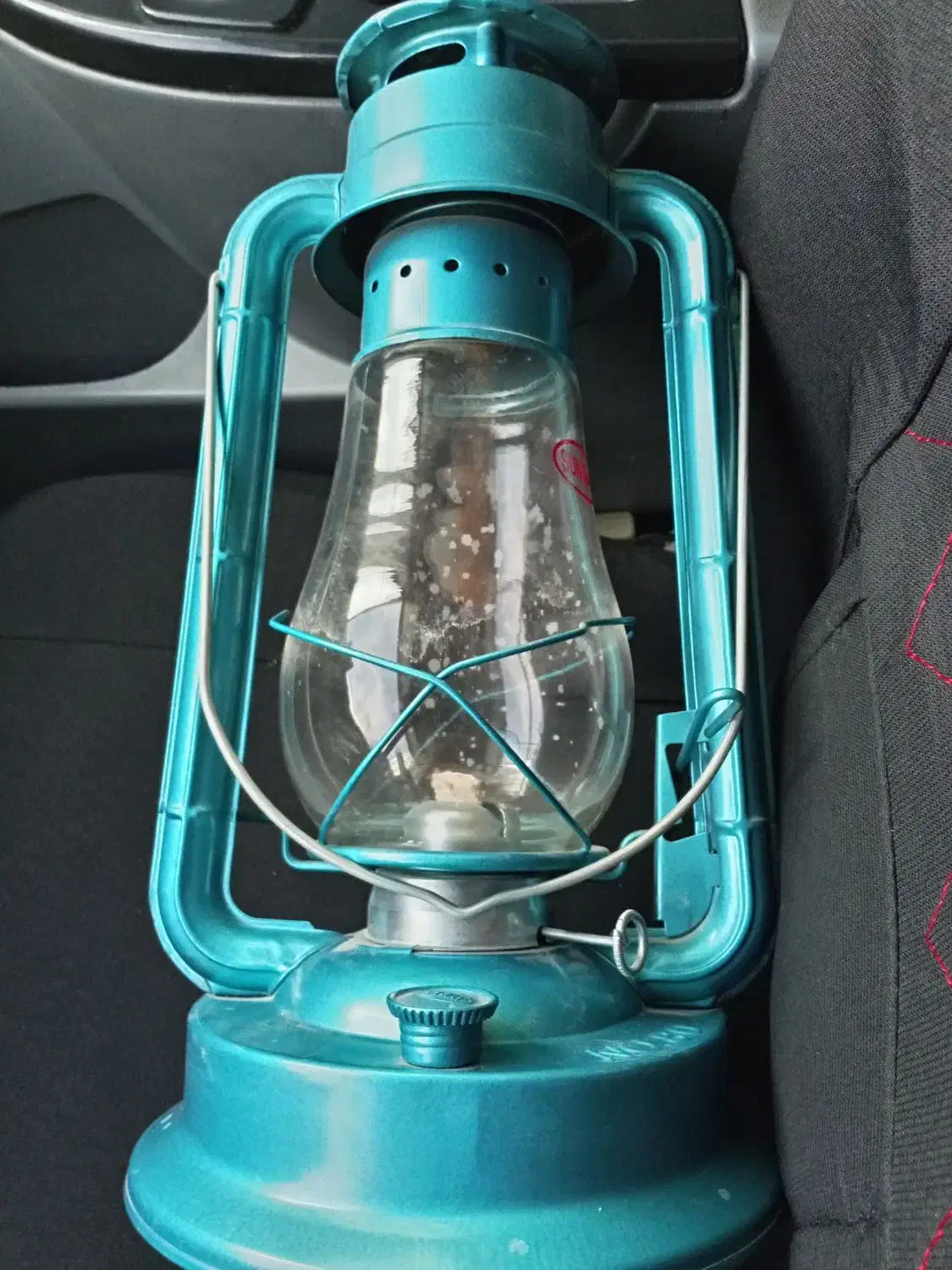 چراغ دره ای وموزر|لامپ و چراغ|شیراز, فرودگاه شهید دستغیب شیراز|دیوار