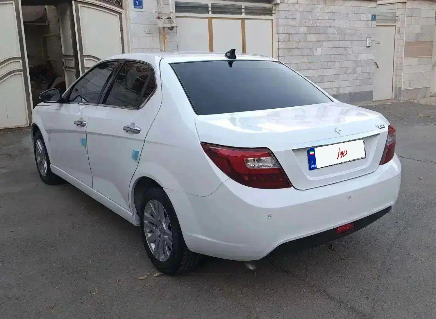 دنا پلاس مدل ۱۴۰۳ شش دنده موتور جدید Ef7p|خودرو سواری و وانت|اراک, |دیوار