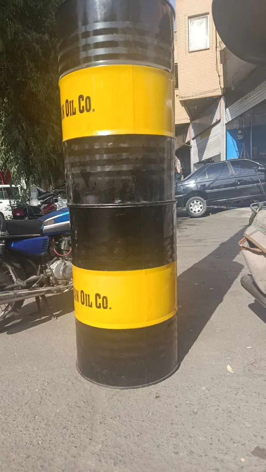 بشکه روغن سالم بدون خط خش نو نو|قطعات یدکی و لوازم جانبی|قم, شهرک طالقانی|دیوار