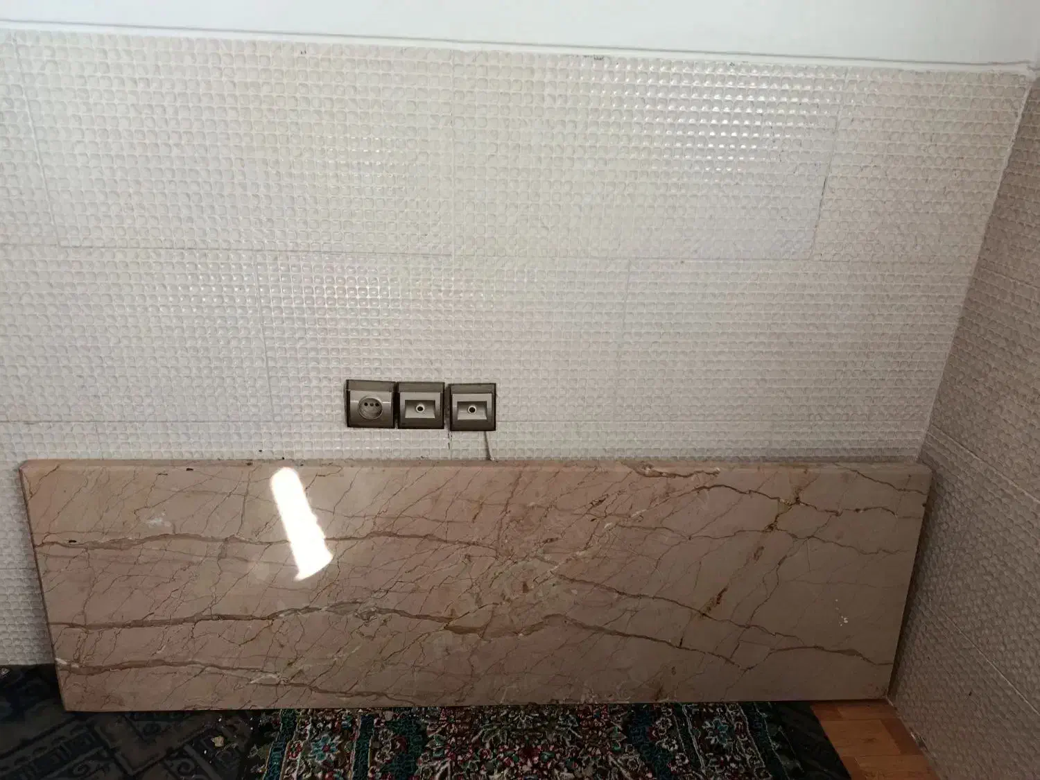 سنگ گرانیت کابینت|آب‌چکان و نظم‌دهنده ظروف|کرمان, |دیوار