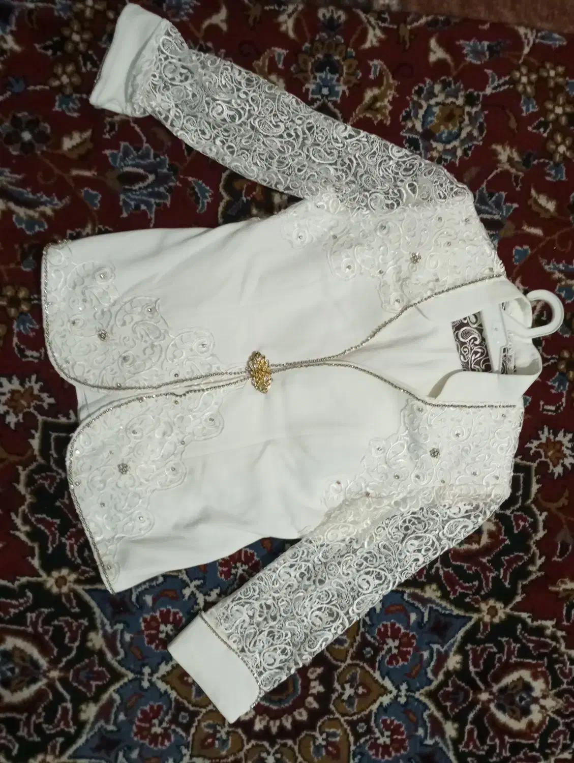 لباس مجلسی و کت دامن|لباس|خوی, |دیوار