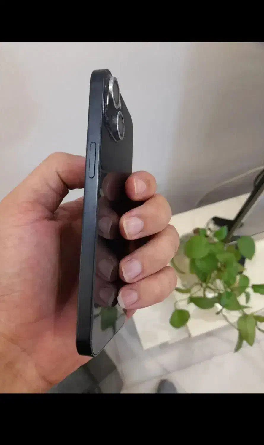 ایفن 13 نرمال|موبایل|ایوان, |دیوار