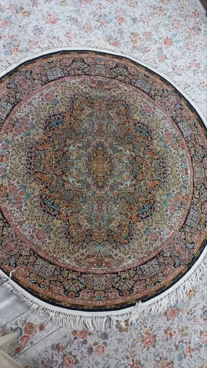 فرس گرد|فرش|شهریار, شهریار|دیوار