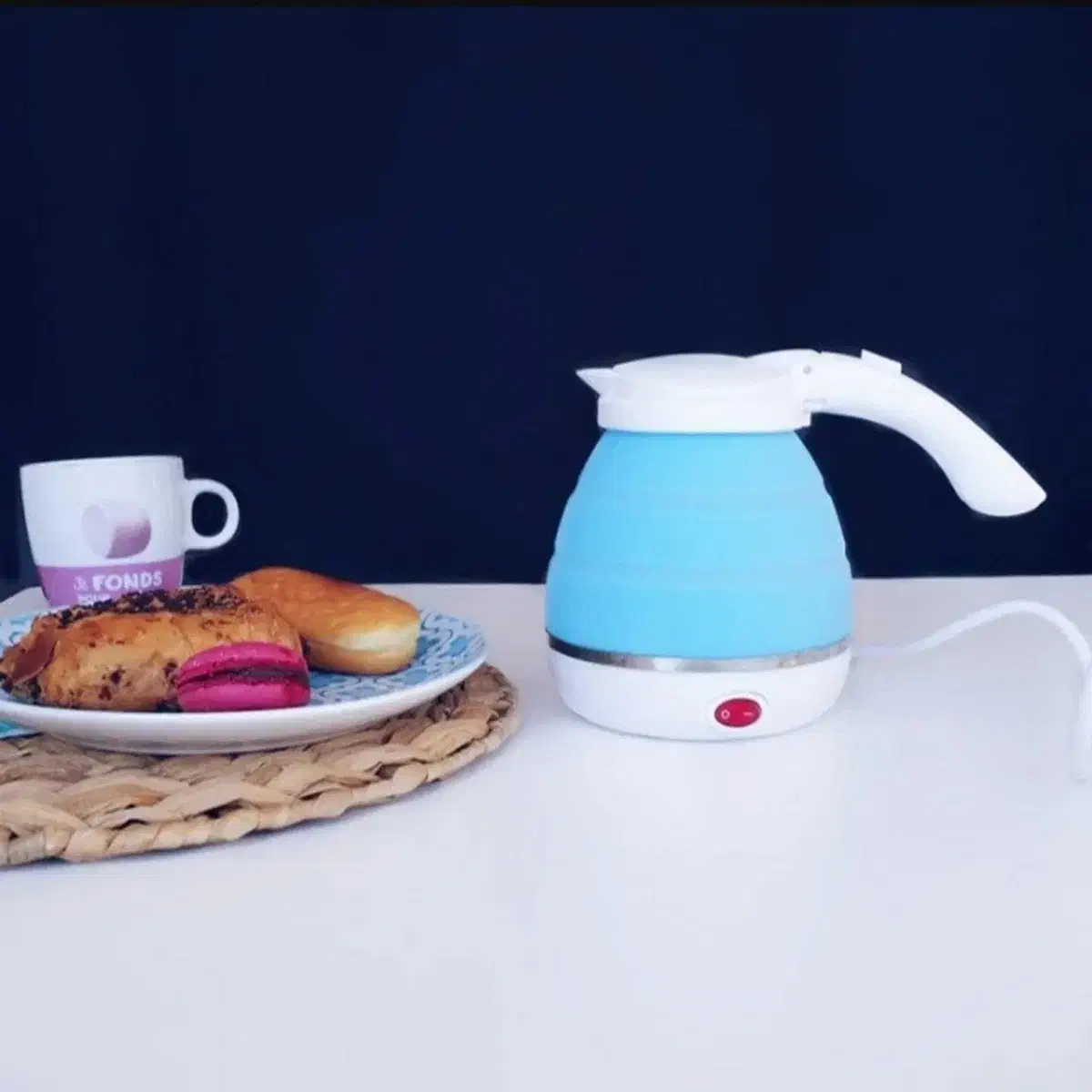 کتری سیلیکونی تاشو|کوهنوردی و کمپینگ|اصفهان, باغ زرشک|دیوار