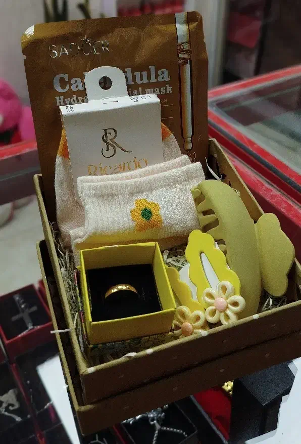 باکس کادویی اقتصادی و جذاب|زیورآلات و اکسسوری|آران و بیدگل, |دیوار