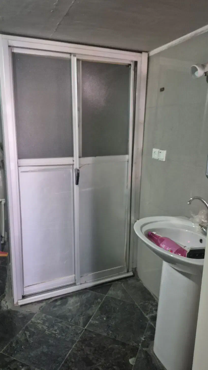 اجاره مغازه خیابان اصلی روبرو مجتمع سارا|اجارهٔ مغازه و غرفه|رباط‌کریم, رباط‌کریم|دیوار